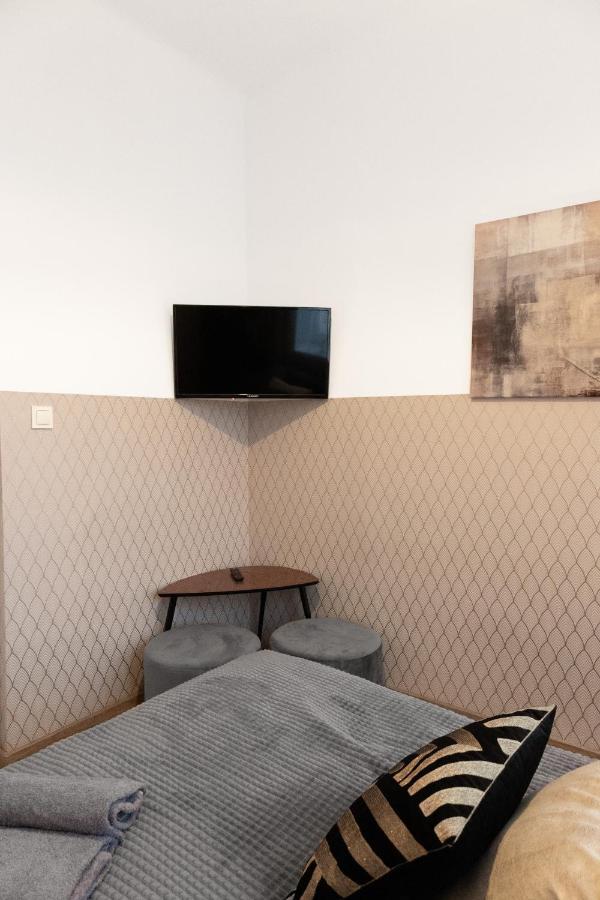Clicktheflat Aleje Niepodleglosci Center Apart Rooms Warsaw Exterior photo