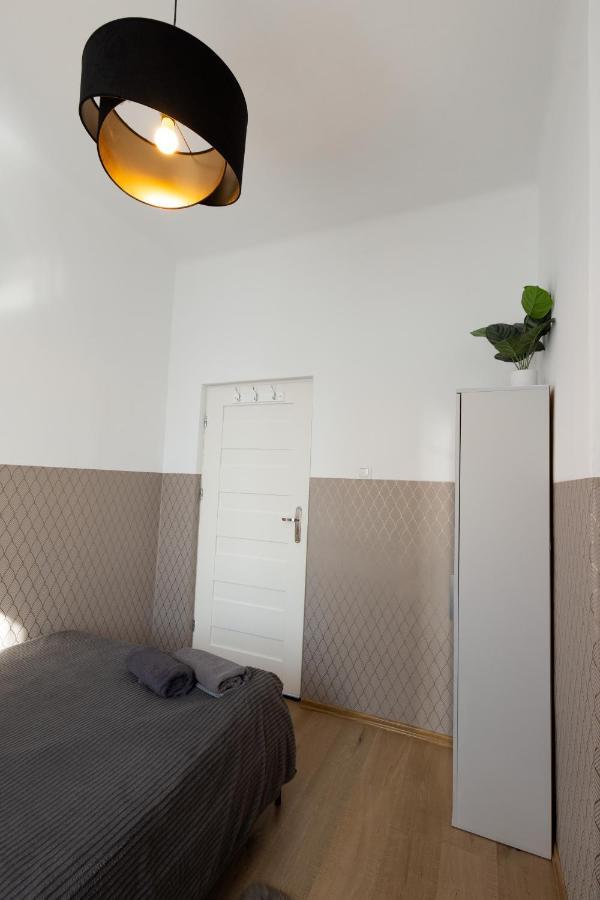 Clicktheflat Aleje Niepodleglosci Center Apart Rooms Warsaw Exterior photo